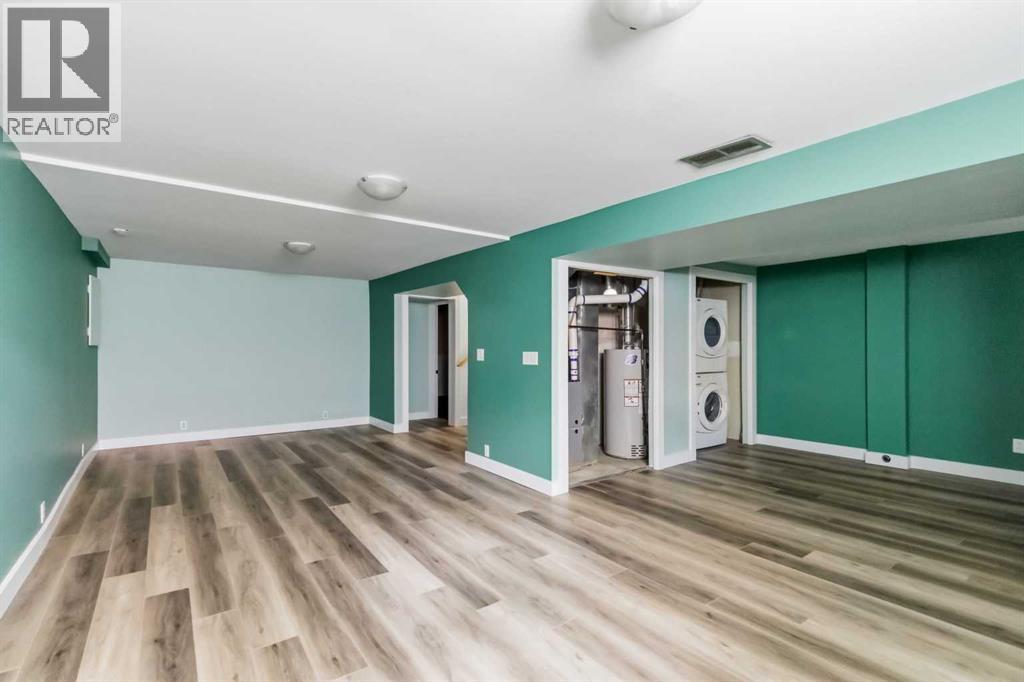 188 Windsor Drive Property Photo 18