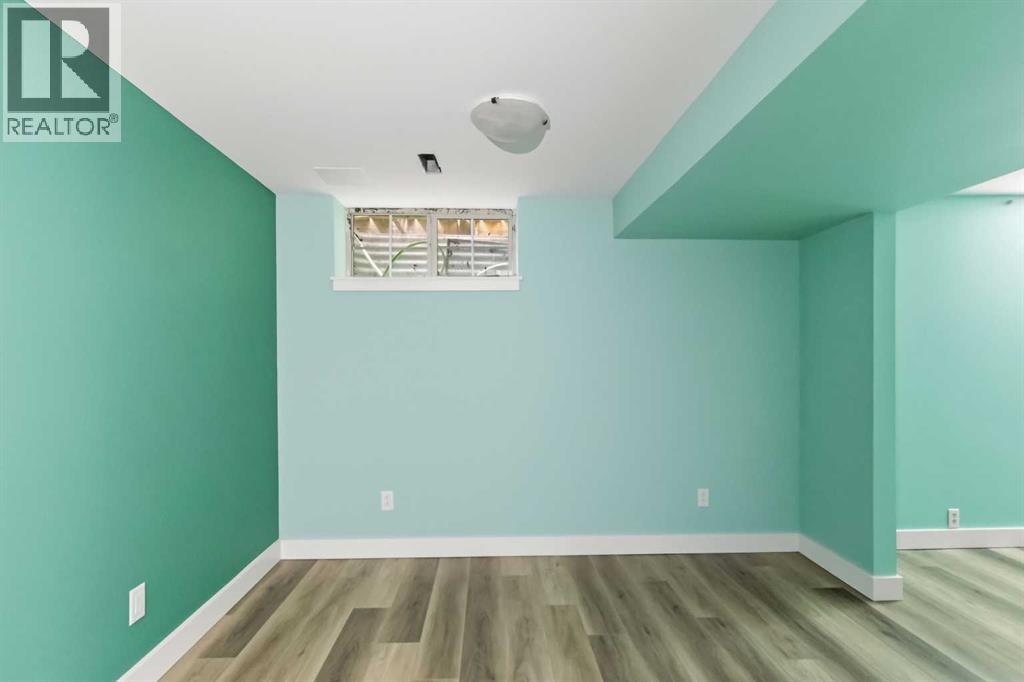 188 Windsor Drive Property Photo 21