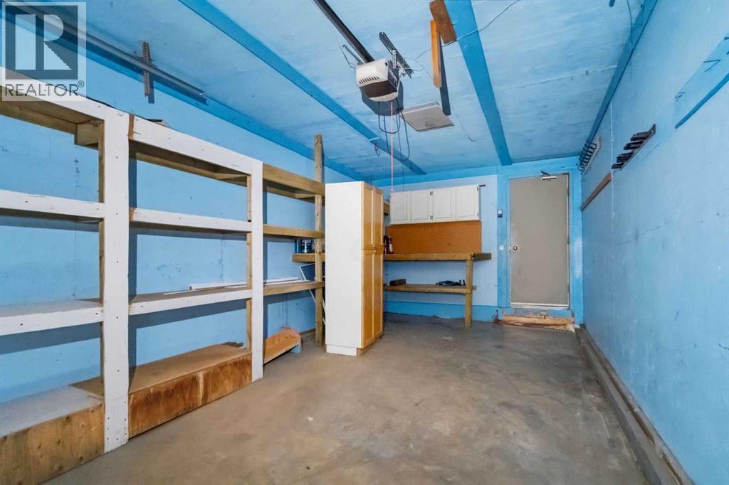 188 Windsor Drive Property Photo 24