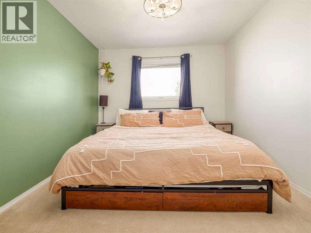 159 Aberdeen Road W Property Photo 20