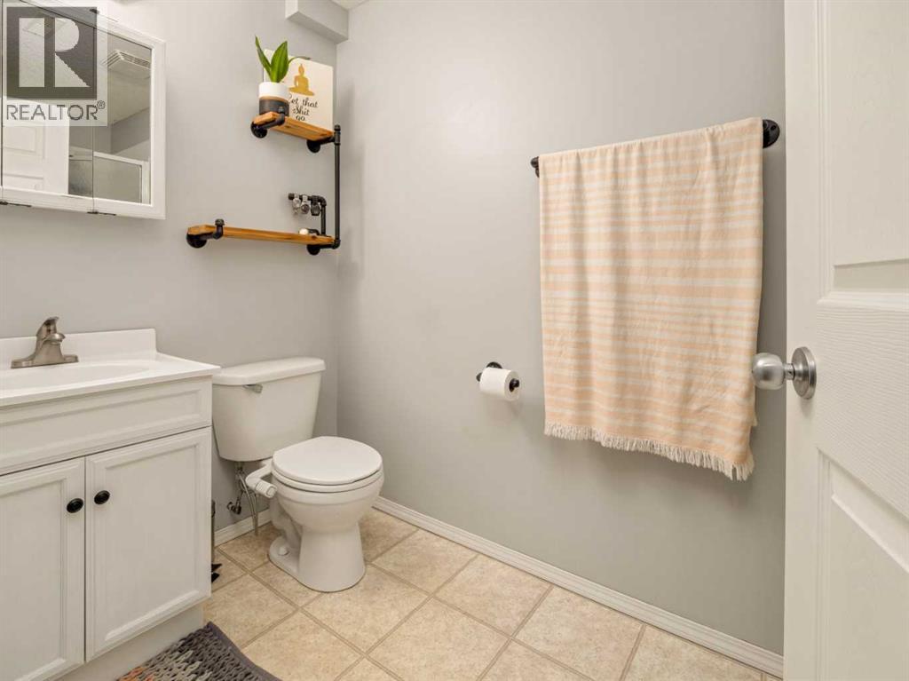 159 Aberdeen Road W Property Photo 29