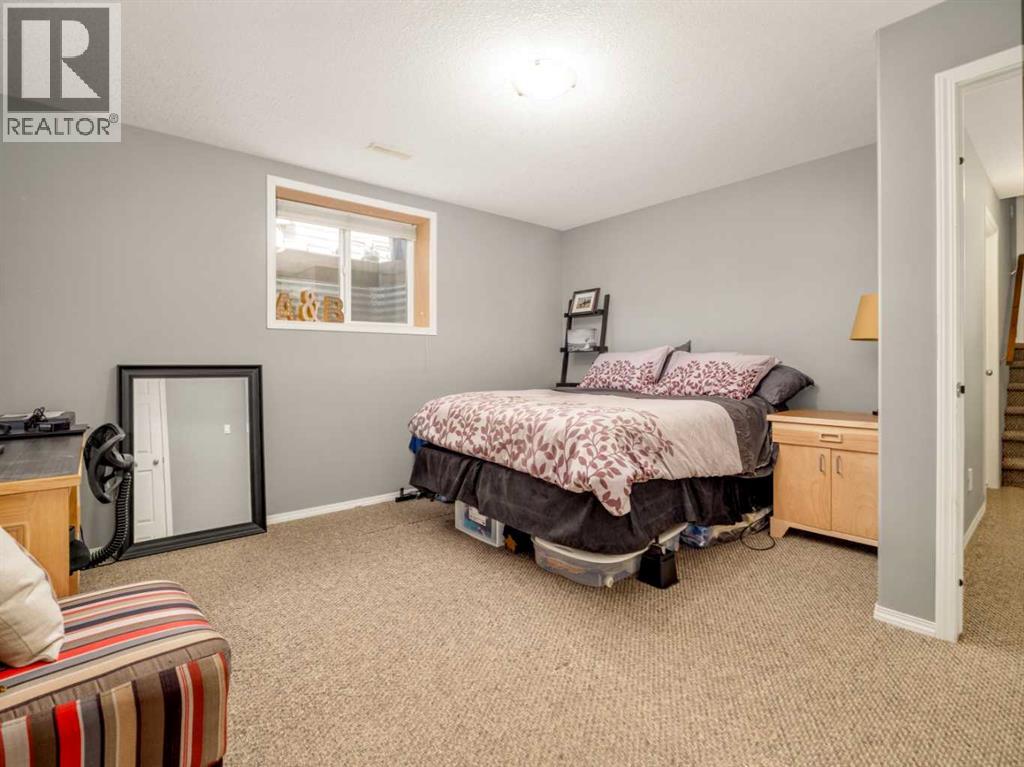 159 Aberdeen Road W Property Photo 31