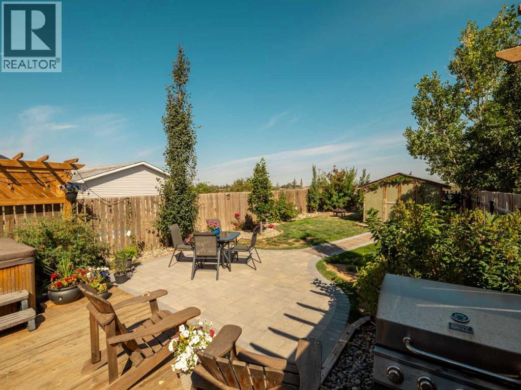 159 Aberdeen Road W Property Photo 40