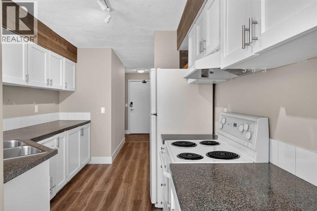 630 57 Avenue Southwest Property Photo 9