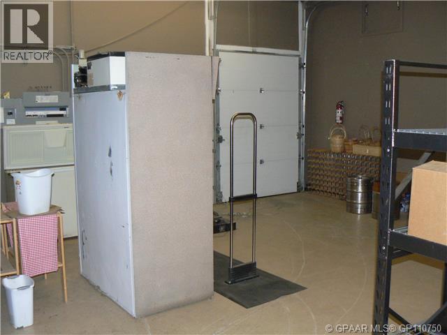 5113 53 Avenue Property Photo 9