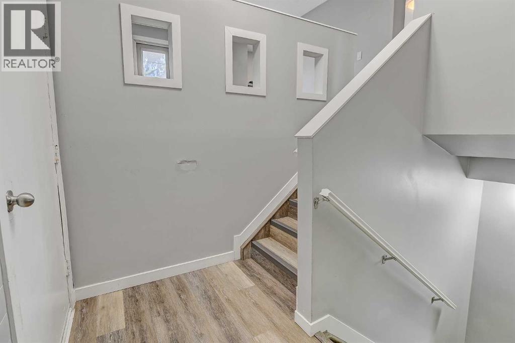 7314 98 Street Property Photo 5