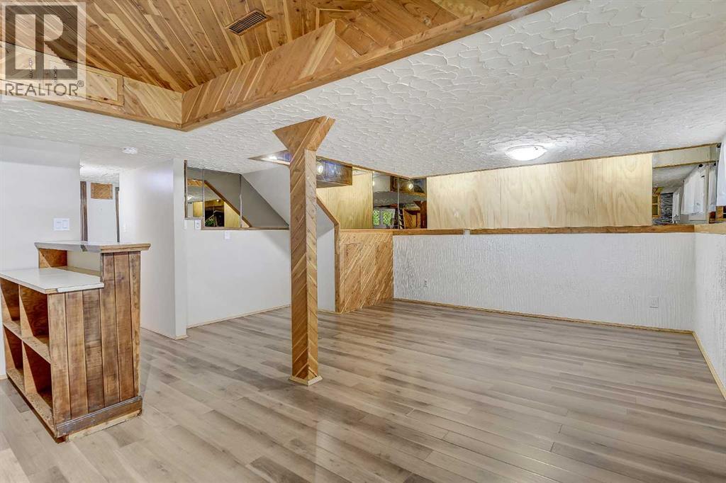 7314 98 Street Property Photo 21