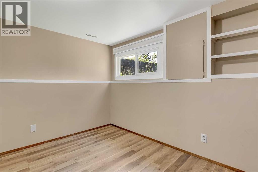 7314 98 Street Property Photo 25