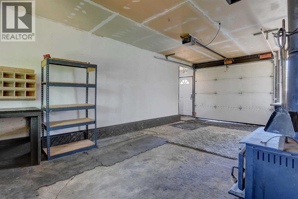 7314 98 Street Property Photo 29