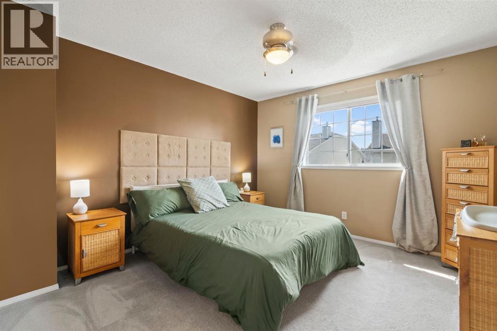 623 Hawkstone Manor Nw Property Photo 20