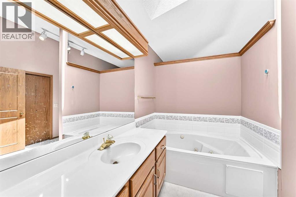 184 Hampshire Circle Nw Property Photo 21