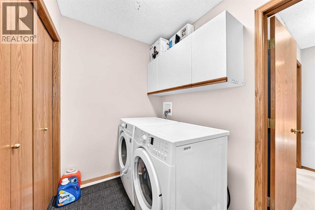 184 Hampshire Circle Nw Property Photo 26