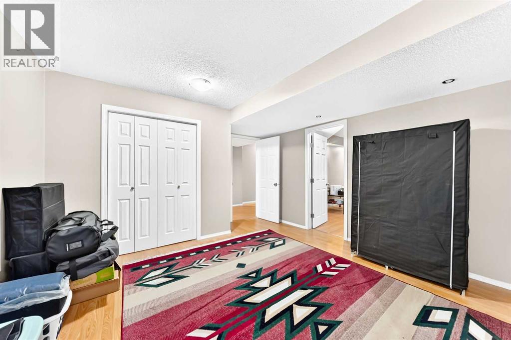 184 Hampshire Circle Nw Property Photo 32