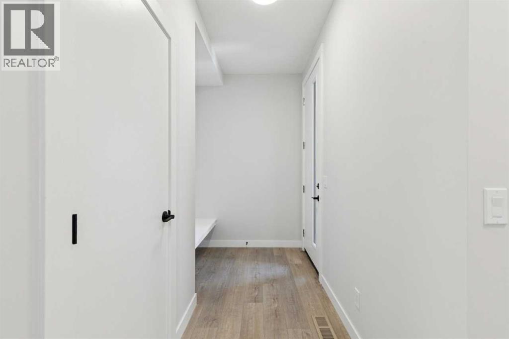 162 Drystone Way Nw Property Photo 3