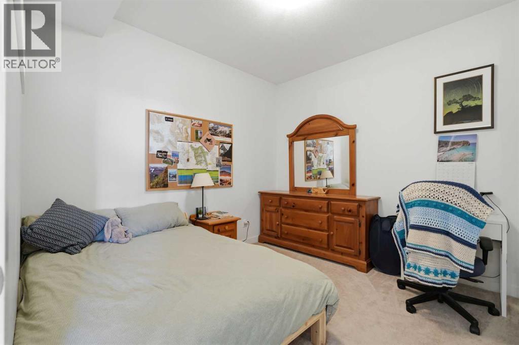 200 Seton Circle Southeast Property Photo 11