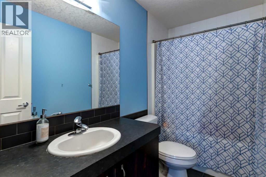 6 Elgin Meadows Road Se Property Photo 18