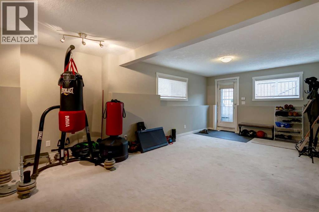 6 Elgin Meadows Road Se Property Photo 21