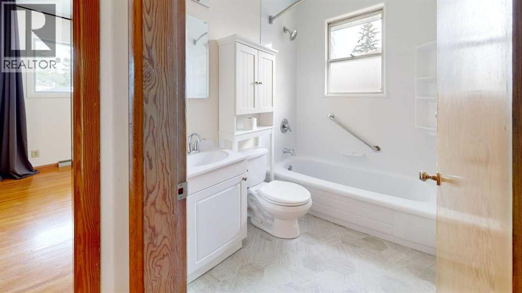 712 55 Avenue Sw Property Photo 13