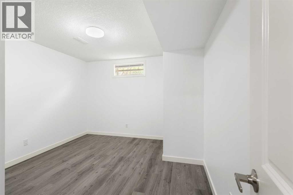 6008 Dalgetty Drive Nw Property Photo 27