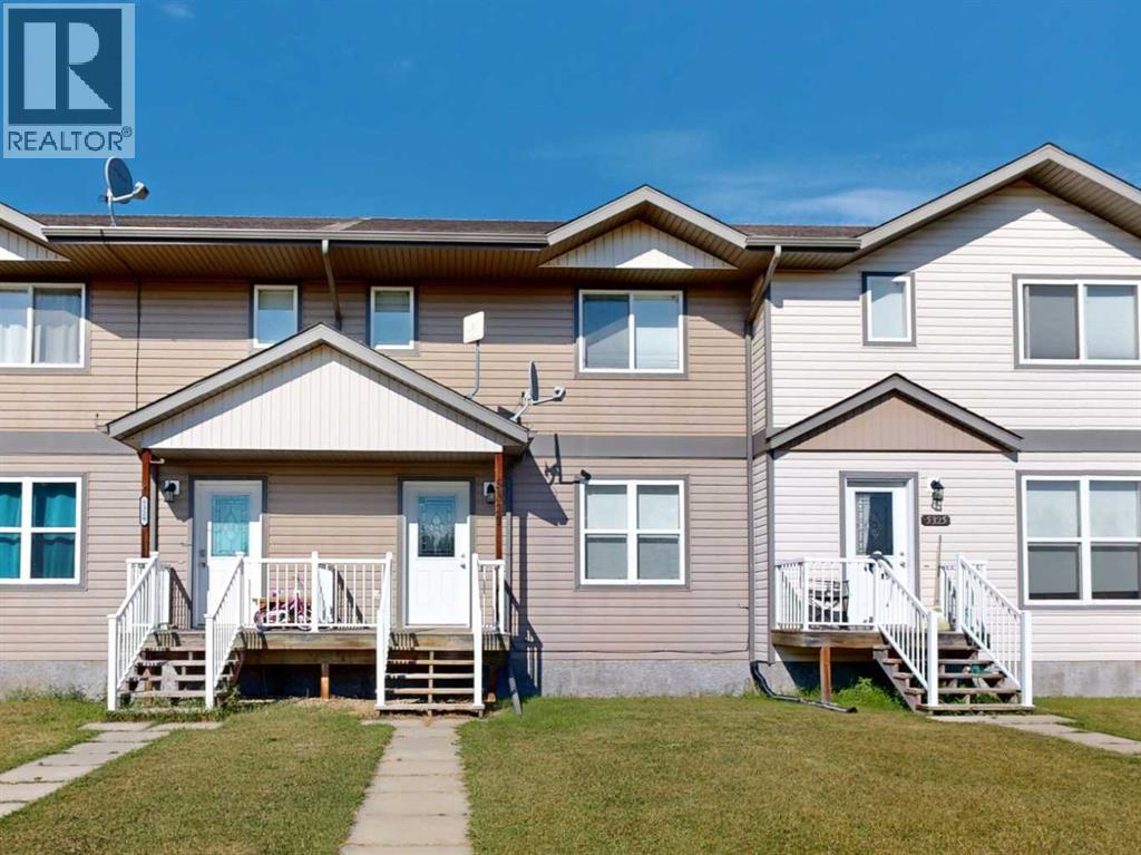 5327 60 Street Property Photo 1