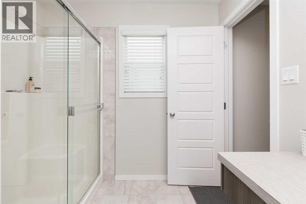 417 Moonlight Way W Property Photo 17