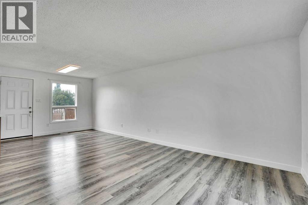 55 Falton Close Ne Property Photo 12