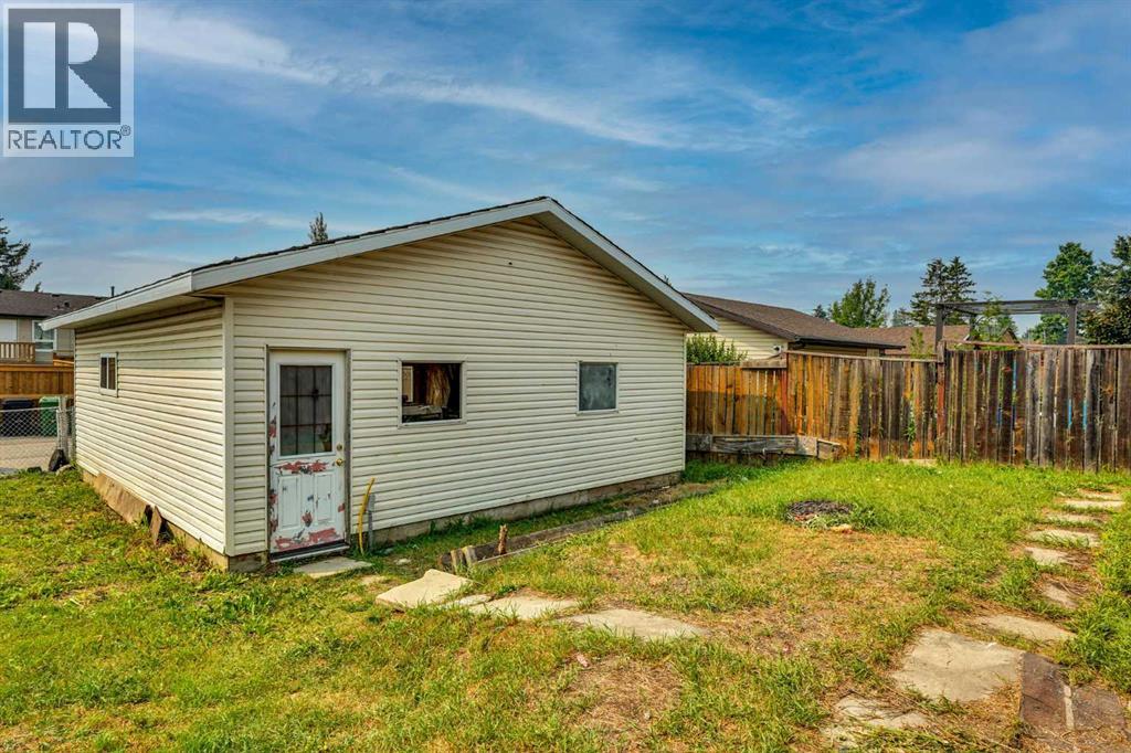 55 Falton Close Ne Property Photo 40