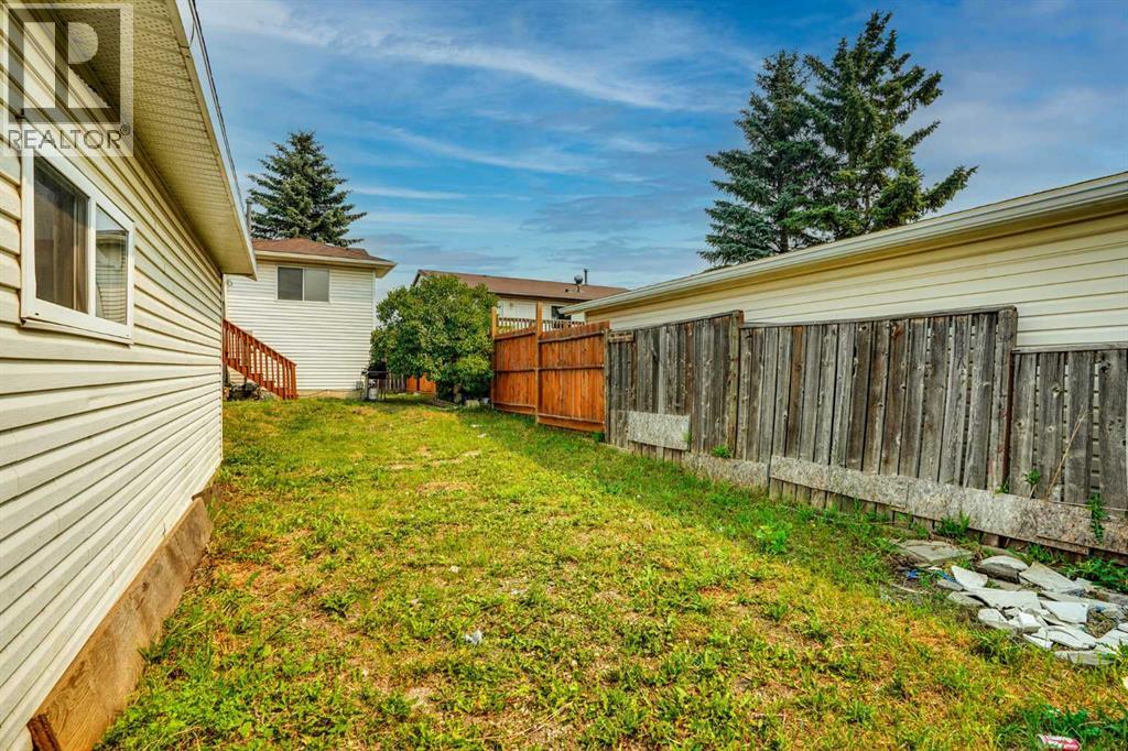 55 Falton Close Ne Property Photo 42