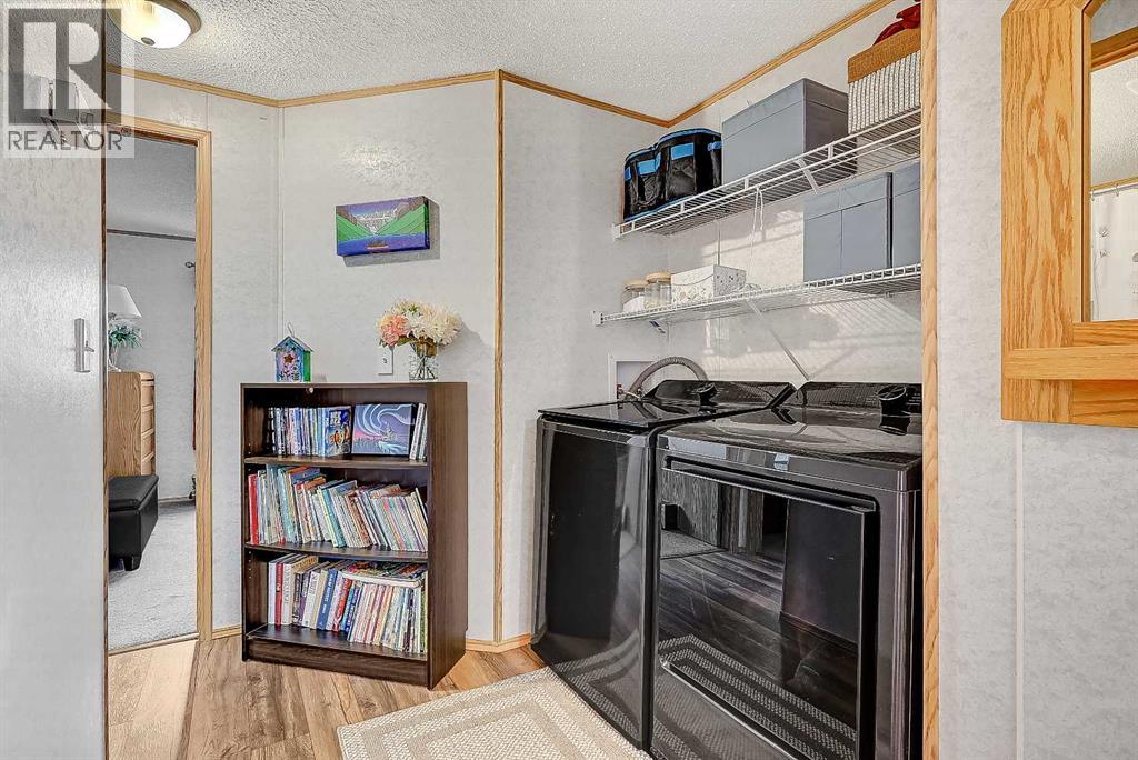 9511 111 Avenue Property Photo 13