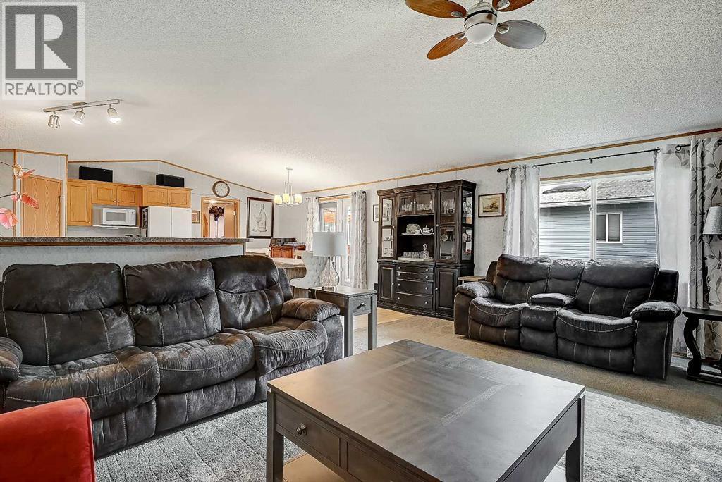 9511 111 Avenue Property Photo 16