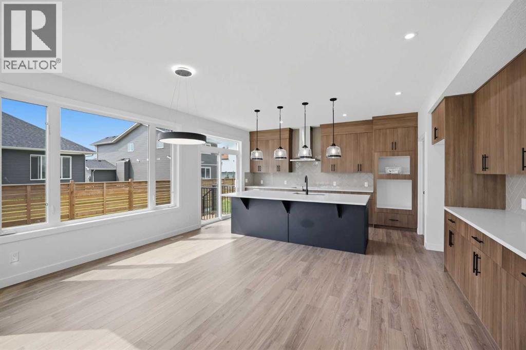 265 Dawson Wharf Crescent E Property Photo 11