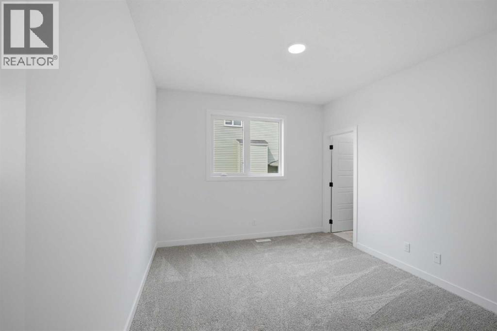 265 Dawson Wharf Crescent E Property Photo 18