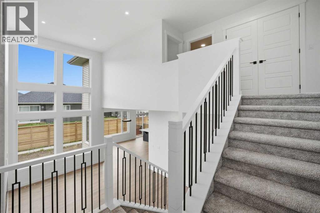 265 Dawson Wharf Crescent E Property Photo 24