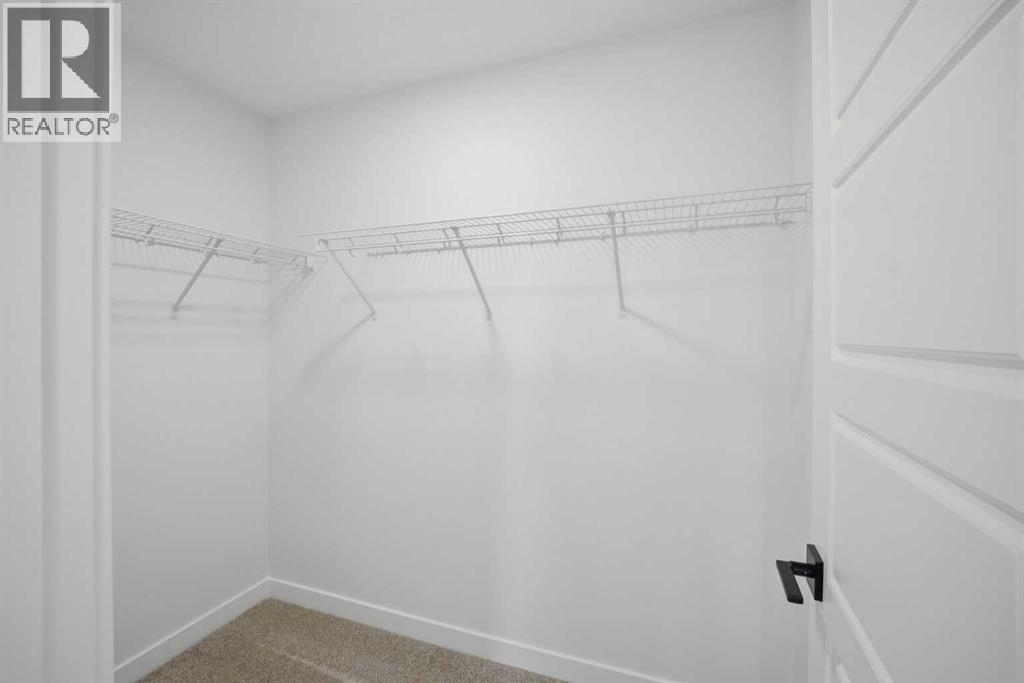 265 Dawson Wharf Crescent E Property Photo 32