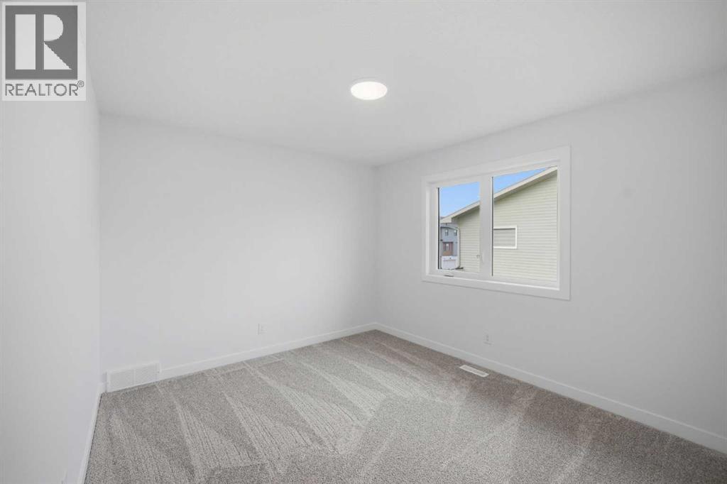 265 Dawson Wharf Crescent E Property Photo 34