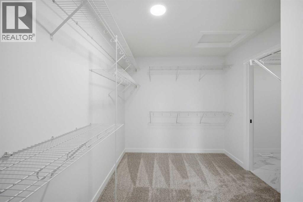 265 Dawson Wharf Crescent E Property Photo 42