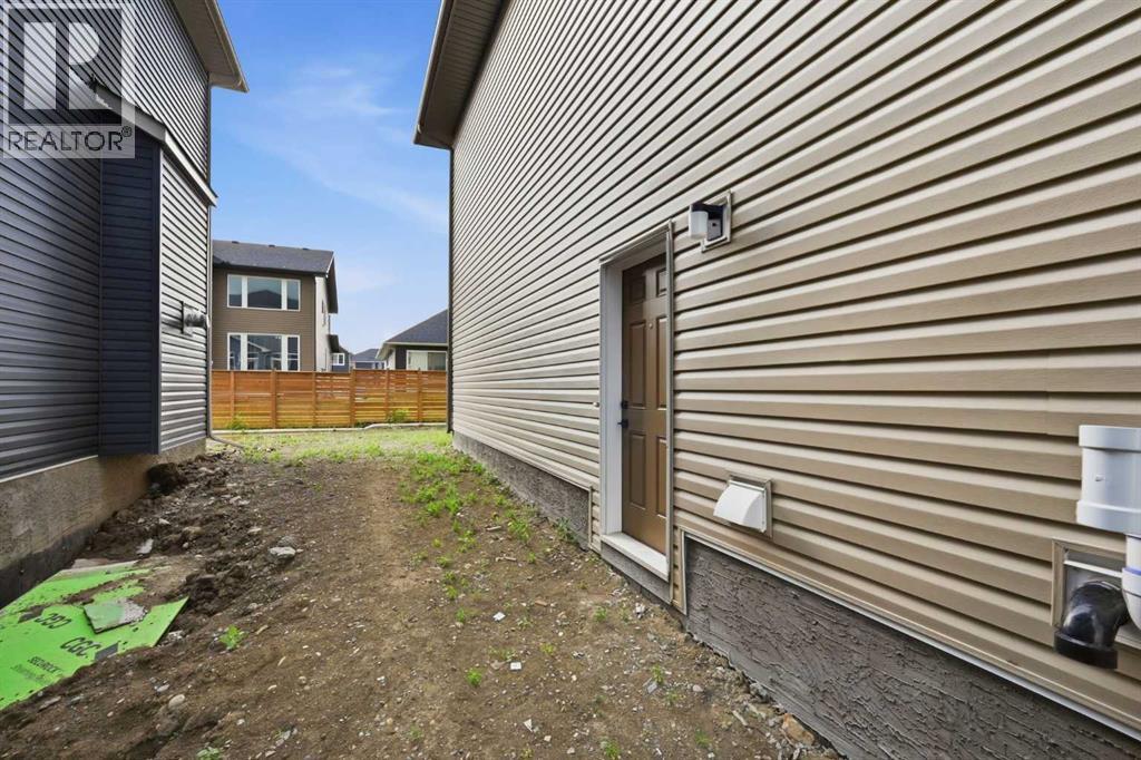 265 Dawson Wharf Crescent E Property Photo 47