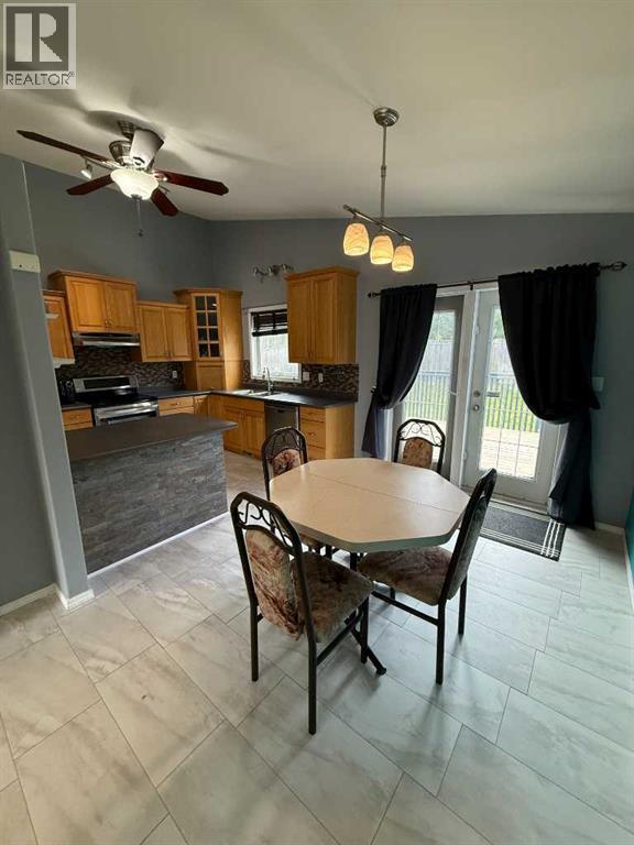 110 Pleasant Drive Property Photo 9
