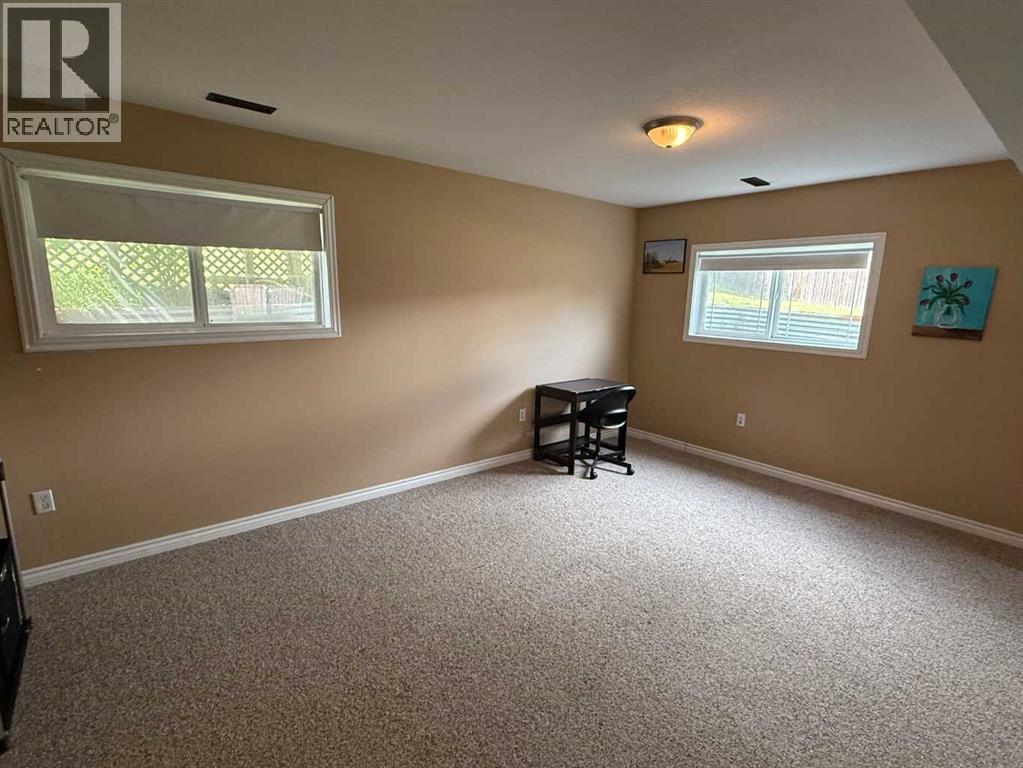 110 Pleasant Drive Property Photo 26