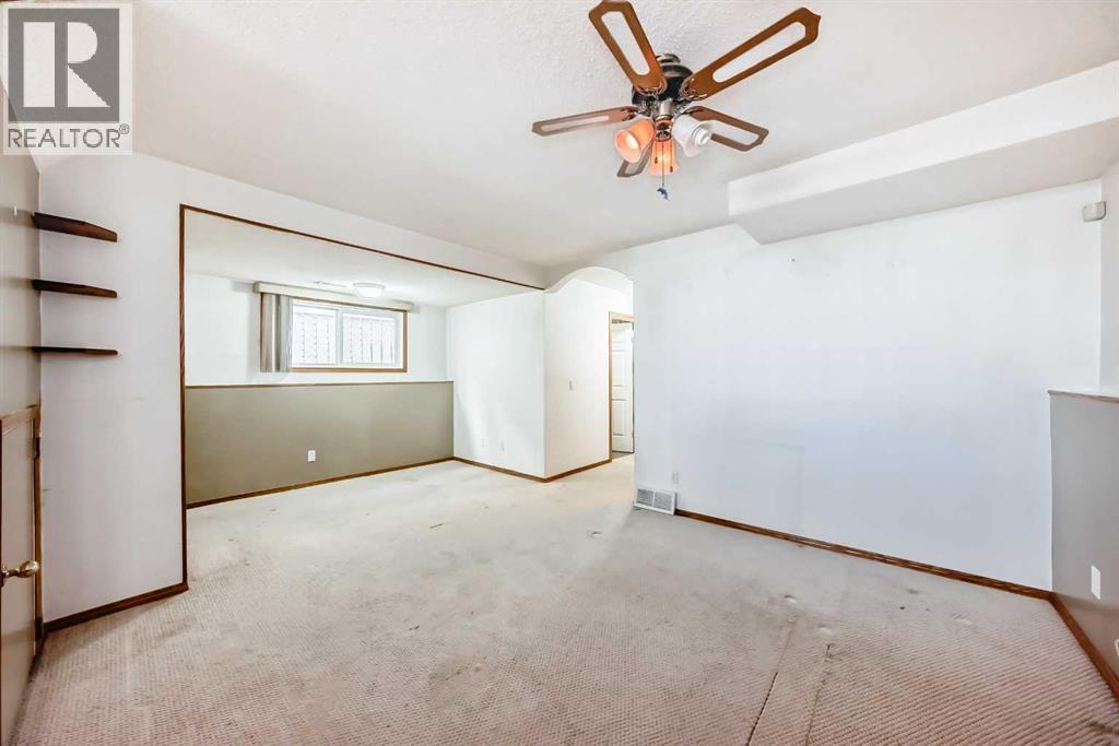 243 Erin Meadow Close Property Photo 32