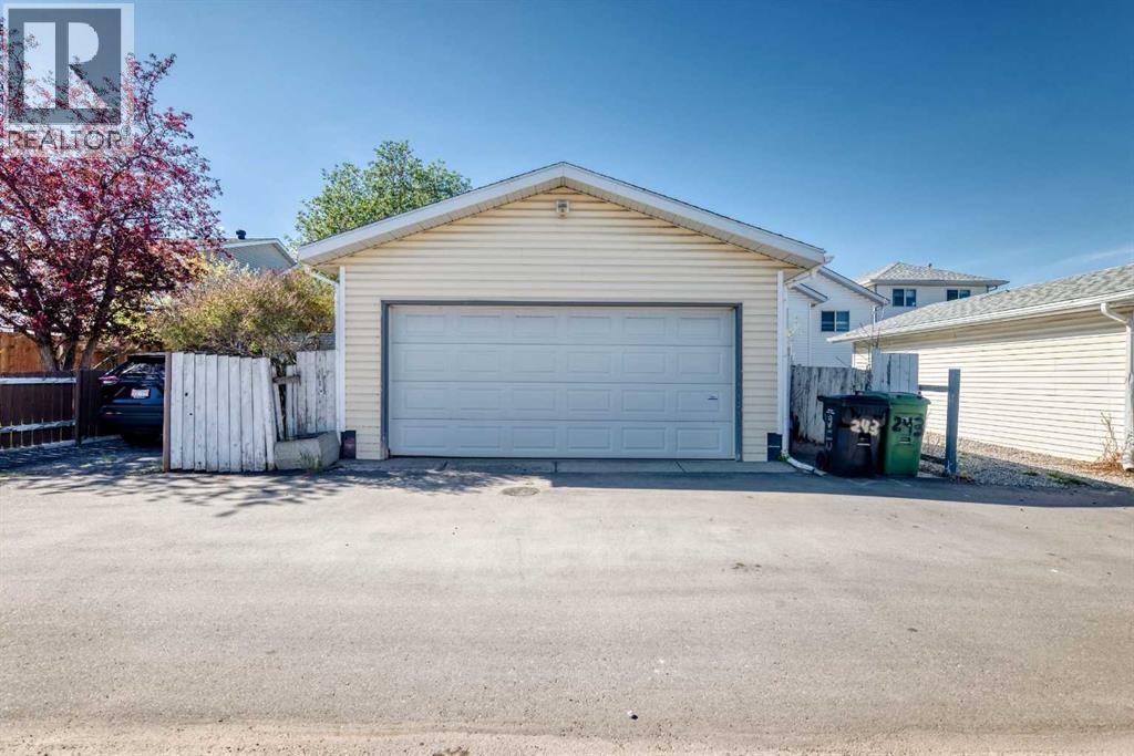 243 Erin Meadow Close Property Photo 42