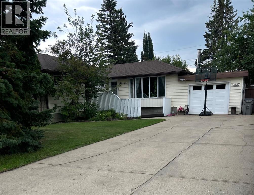 9827 105 Avenue Property Photo 1