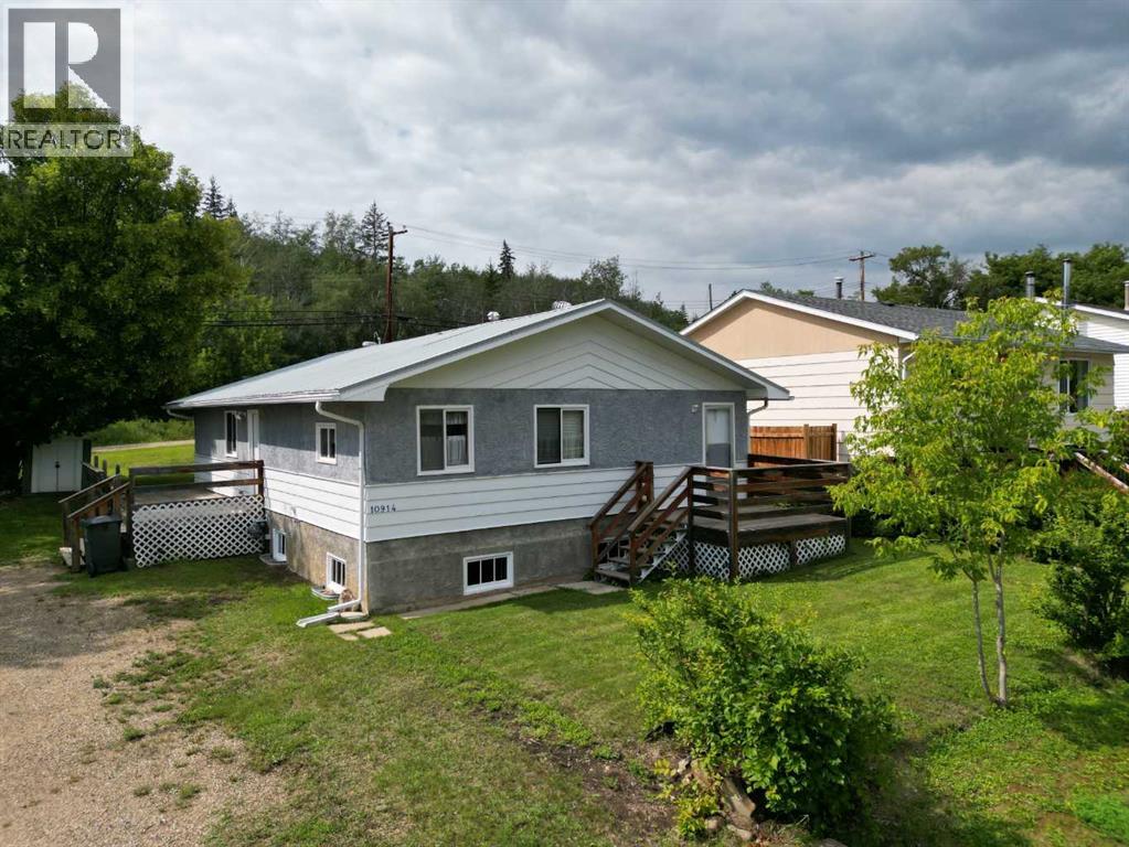 10914 90 Street Property Photo 1