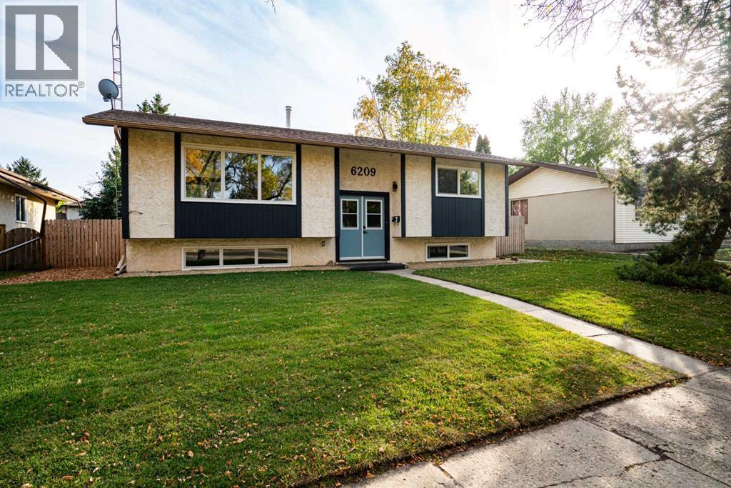 6209 42 Avenue Photo de la propriété 1