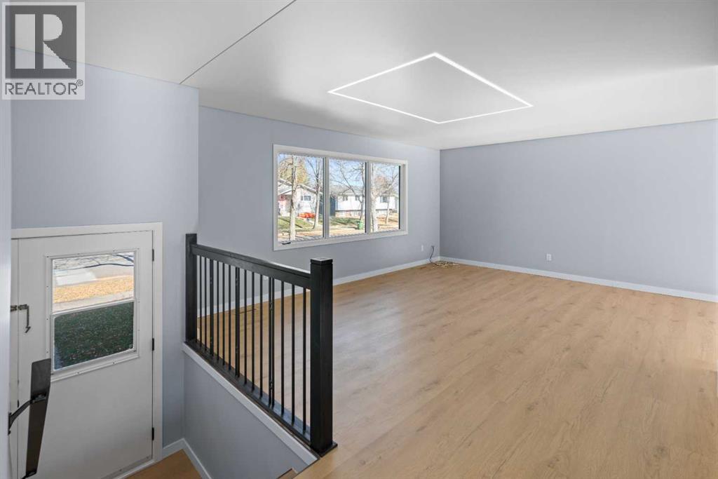 6209 42 Avenue Property Photo 6