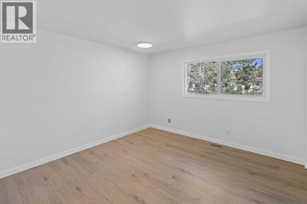 6209 42 Avenue Property Photo 16