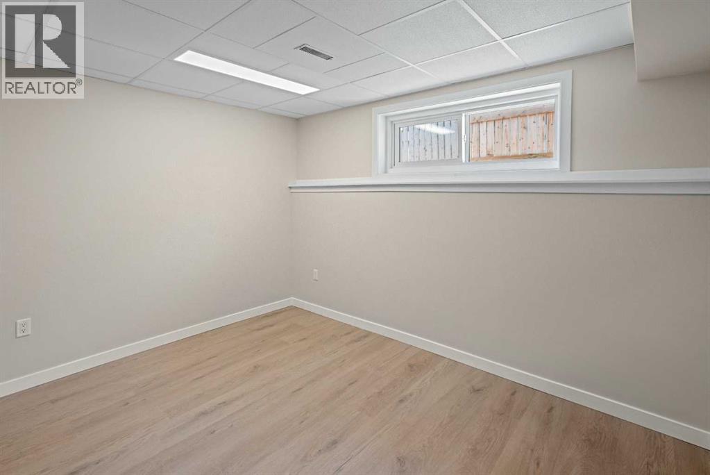 6209 42 Avenue Property Photo 23