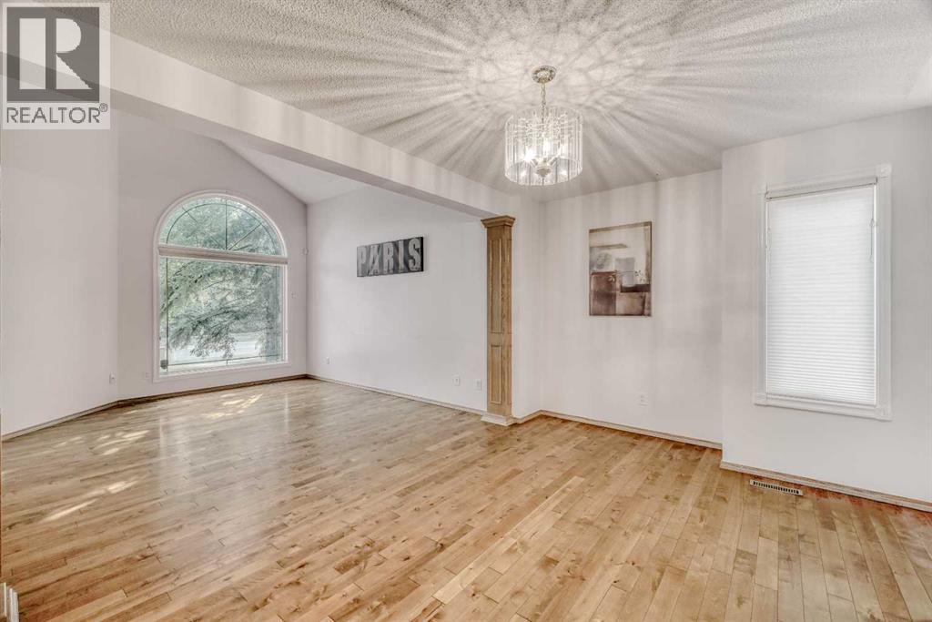 10057 Hamptons Boulevard Nw Property Photo 9
