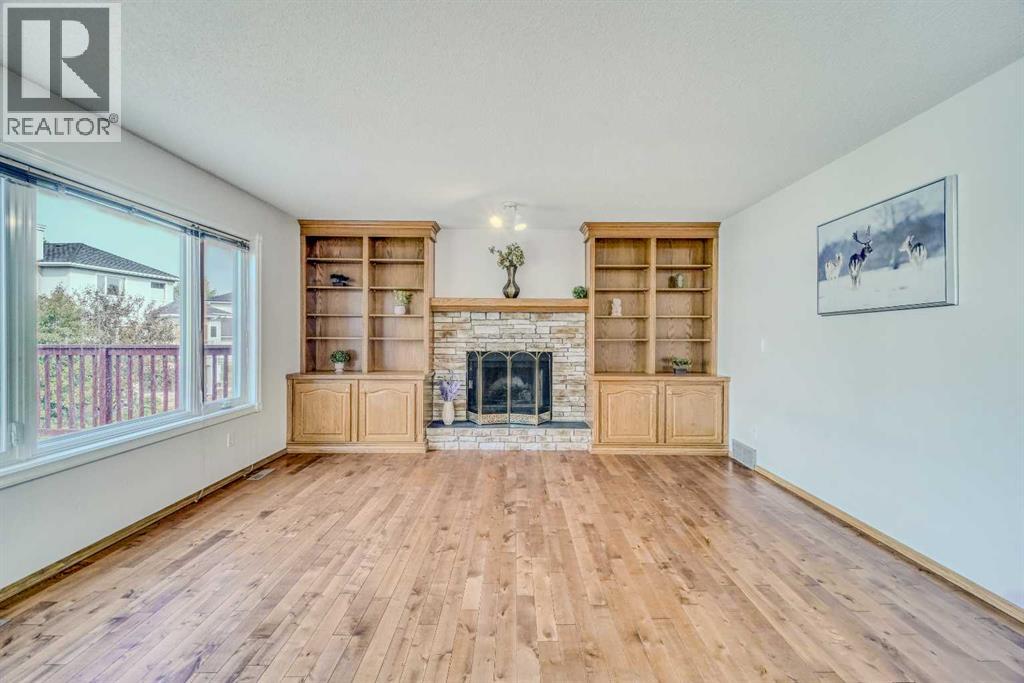 10057 Hamptons Boulevard Nw Property Photo 13