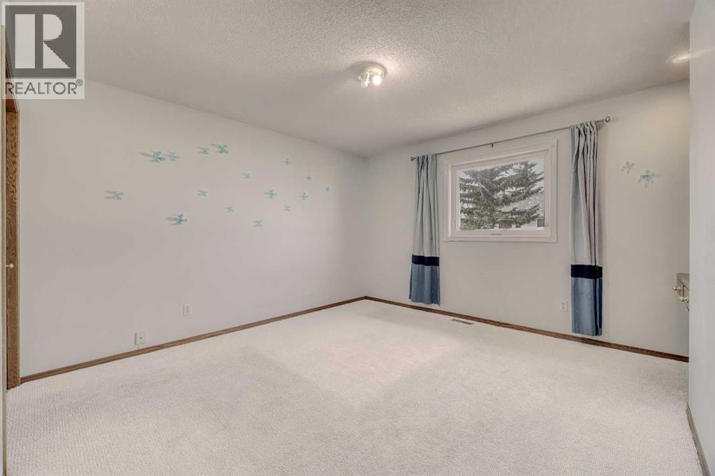 10057 Hamptons Boulevard Nw Property Photo 34